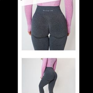 NVGTN NEW WITH TAGS SIZE M grey seamless leggings